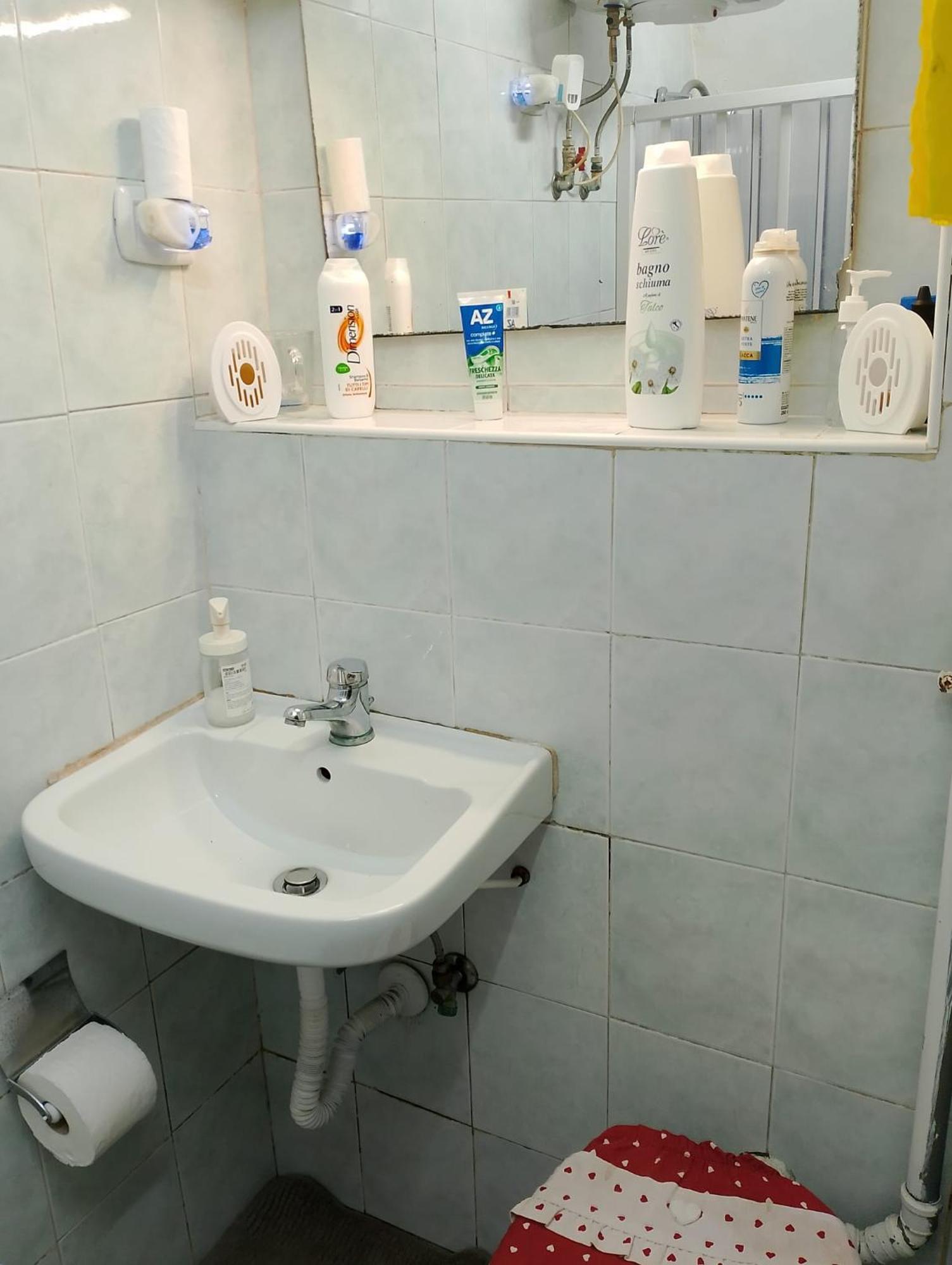 Family Home เนเปิลส์ ภายนอก รูปภาพ